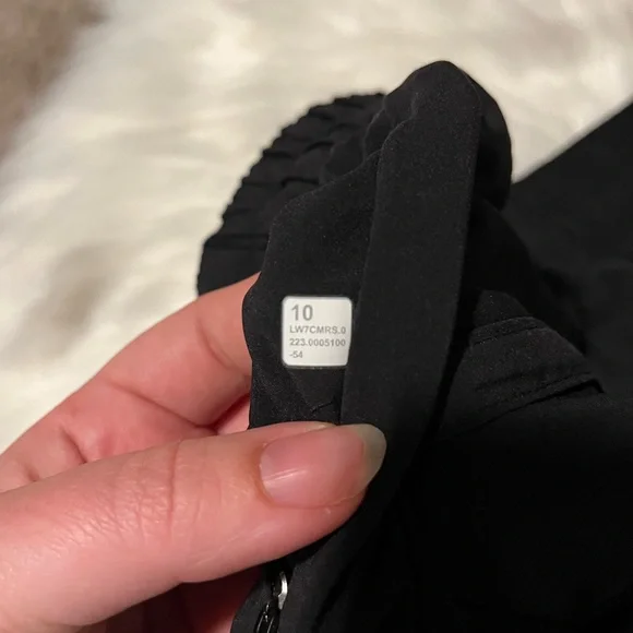 Lululemon Track That High Rise 5” inseam Shorts - Picture 6 of 6